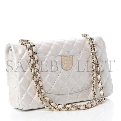 CHANEL IRIDESCENT QUILTED MEDIUM DOUBLE FLAP WHITE AS1112 (25*16*6cm) 